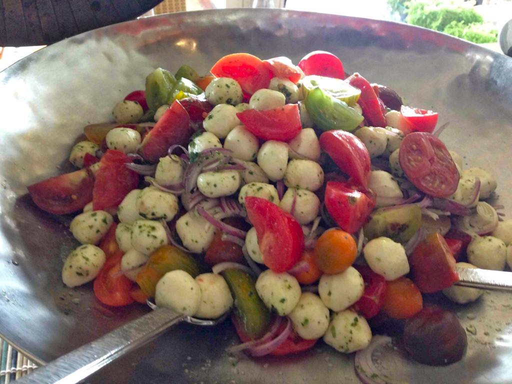 mozzarella-tomato-salad-oystercatchers