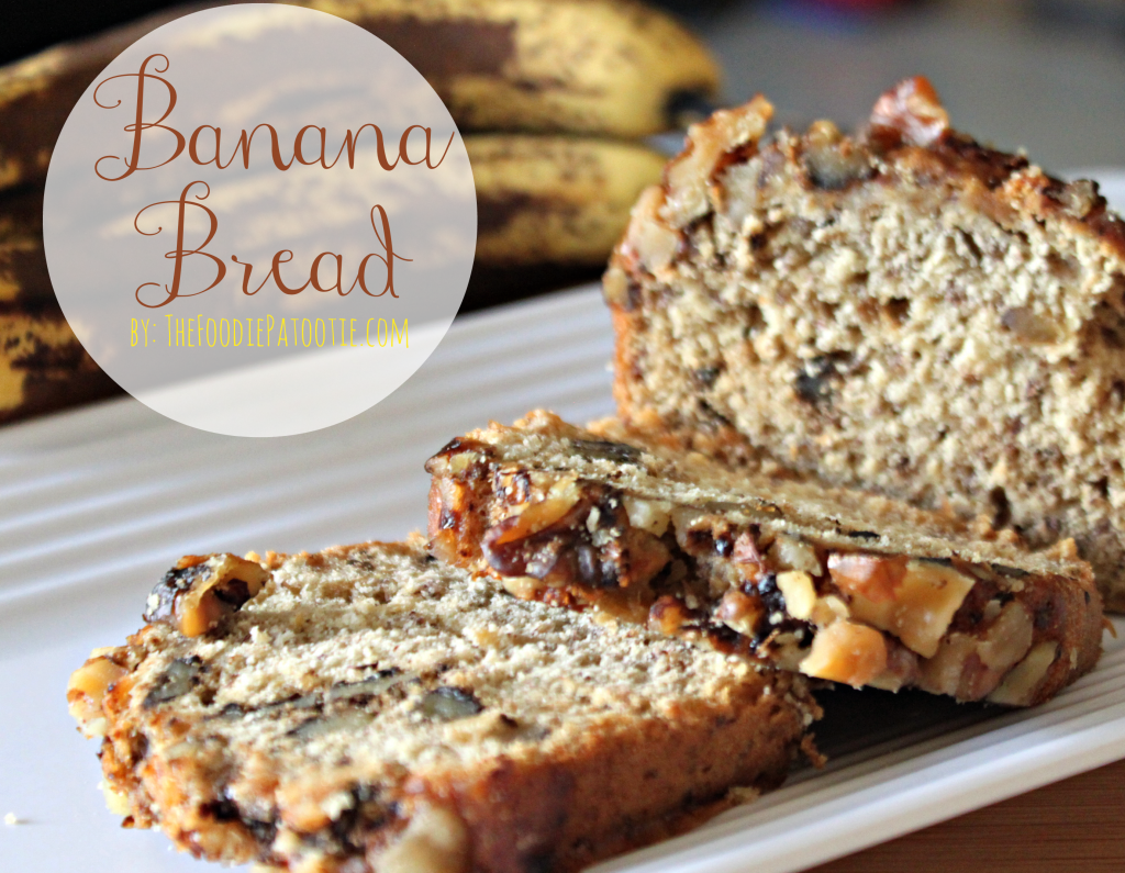 Banana Bread via TheFoodiePatootie.com | #breakfast #bread #banana #foodholiday #recipe