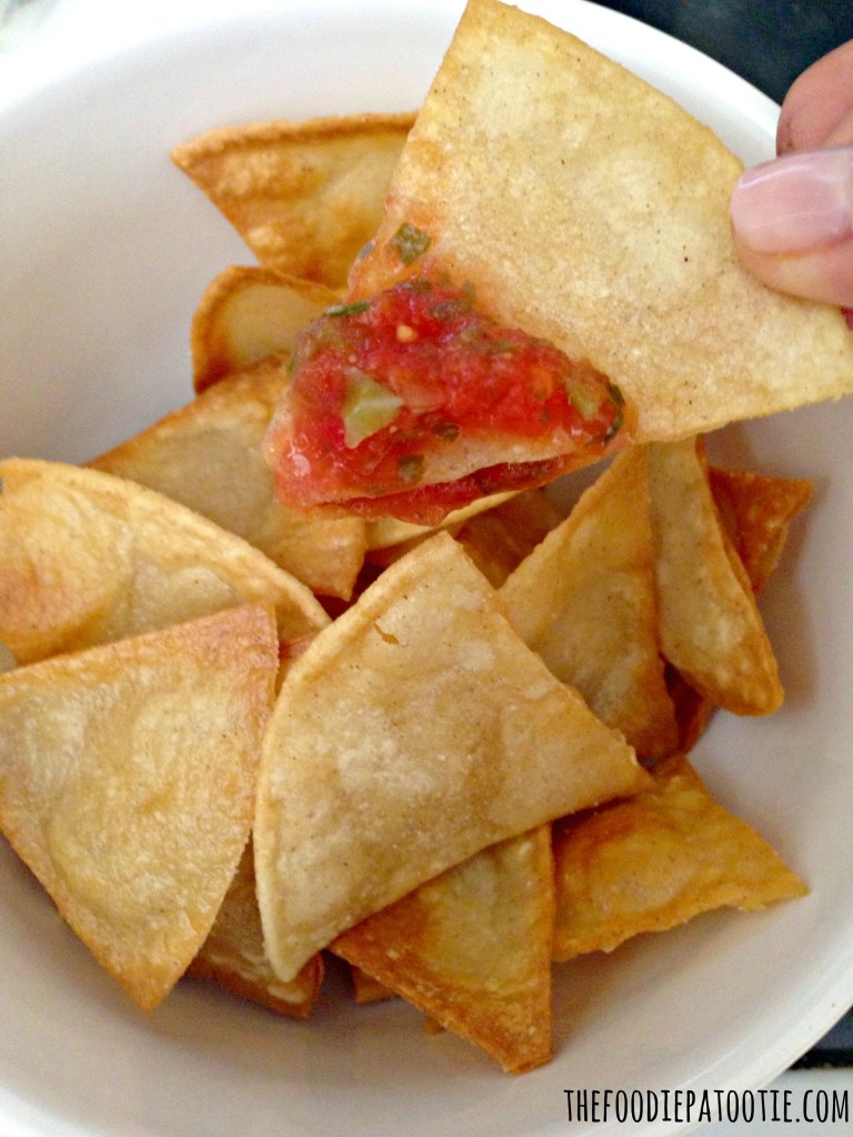 Homemade Tortilla Chips for National Tortilla Chip Day via TheFoodiePatootie.com | #appetizer #snack #mexican #recipe