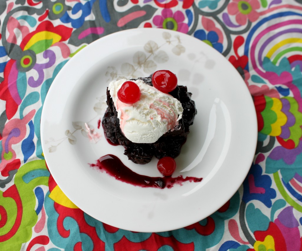 Black Forest Brownie Cake via TheFoodiePatootie.com | #chocolate #dessert #cherries #brownie #cake #recipe #foodholiday