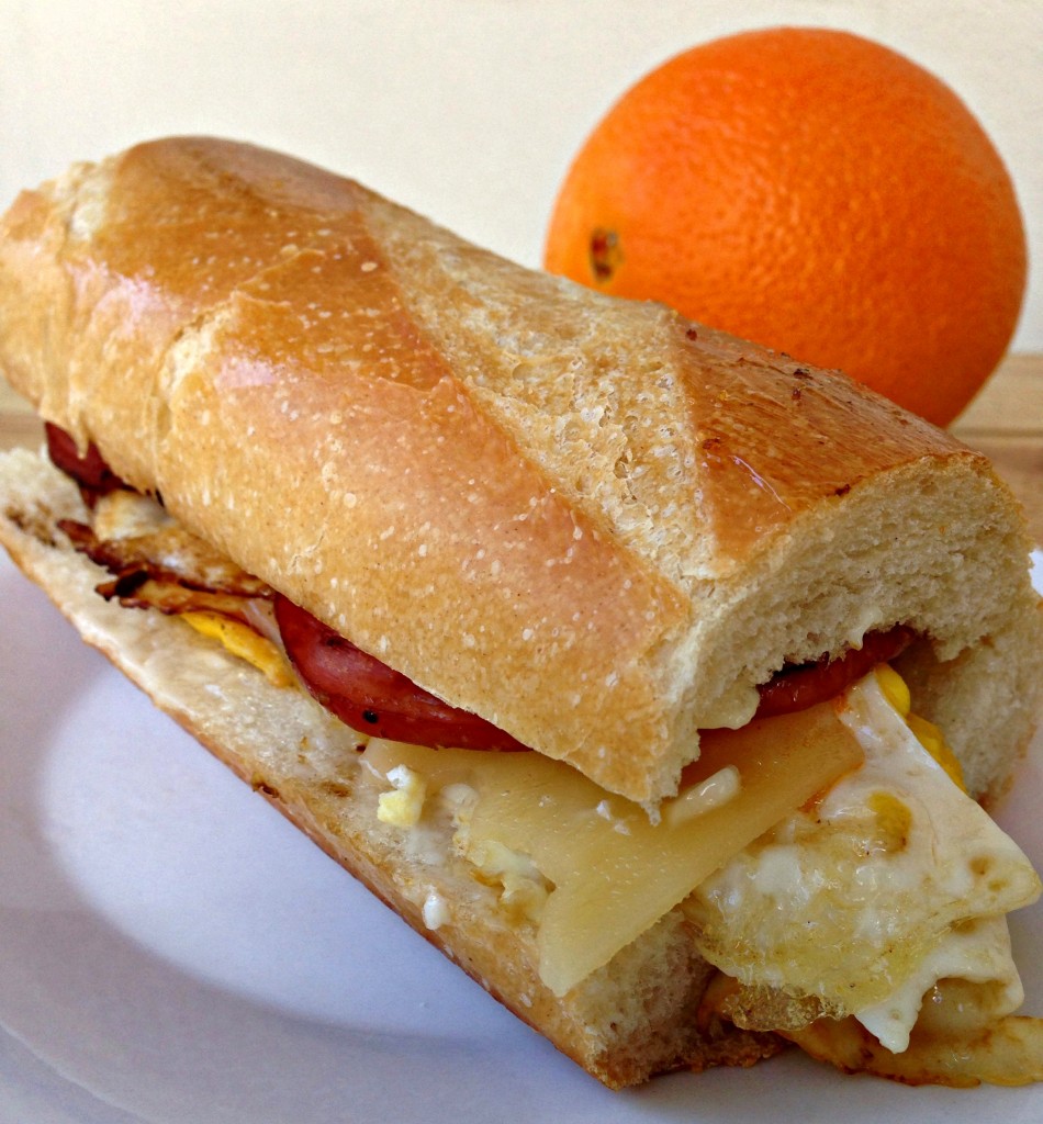 Classic Breakfast Sandwich via TheFoodiePatootie.com | #breakfast #sandwich #recipe #foodholiday