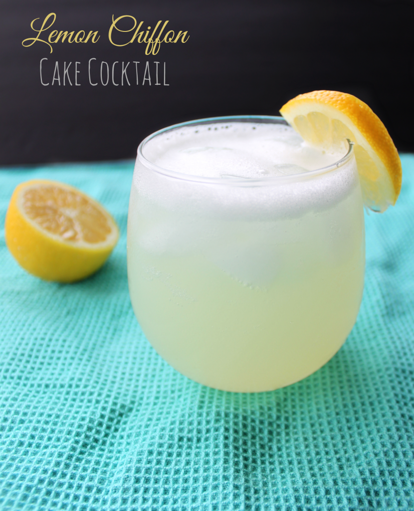 Lemon Chiffon Cake Cocktail via TheFoodiePatootie.com | #drinks #cocktail #recipe #foodholiday #lemon