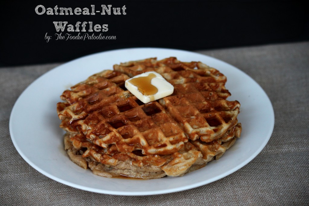 Oatmeal-Nut Waffles via TheFoodiePatootie.com | #breakfast #waffles #oatmeal #nuts #recipe #foodholiday