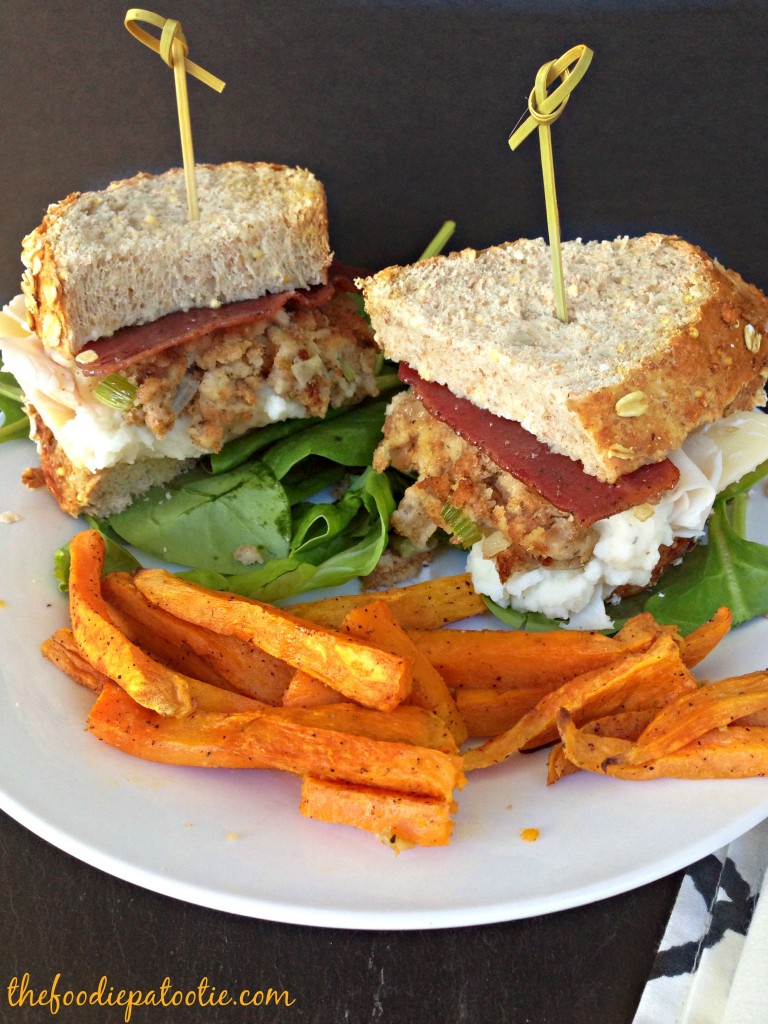 Thanksgiving Sandwich via TheFoodiePatootie.com | #sandwich #recipe #turkey #foodholiday
