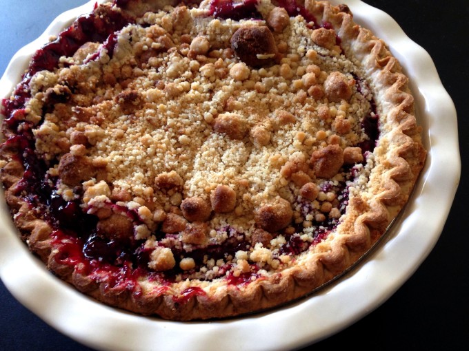 National Blueberry Pie Day | Mixed Berry Pie Streusel 