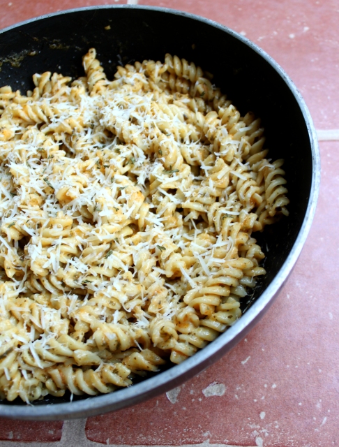 National Wine Day | Spicy Pesto Pasta