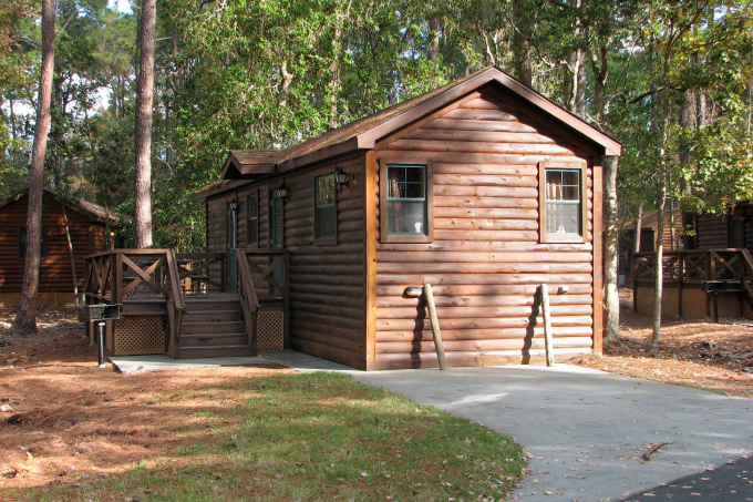 Fort_Wilderness_cabin