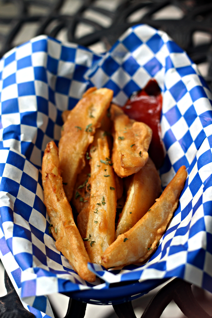 Homemade Crispy Seasoned French Fries Recipe