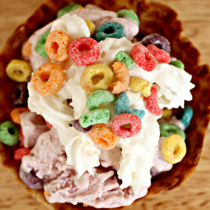 National Strawberry Sundae Day | Strawberry Fruit Loops Sundae