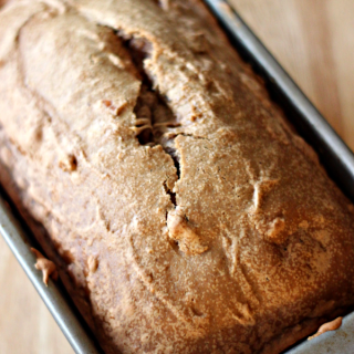 National Date Nut Bread | Date Nut Bread