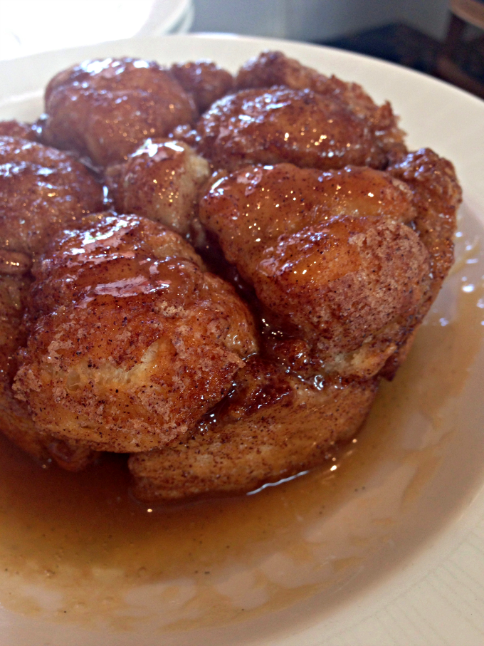 doncesar-monkey-bread-sea-porch