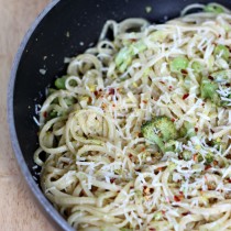 National Linguine Day | Pasta Aglio e Olio