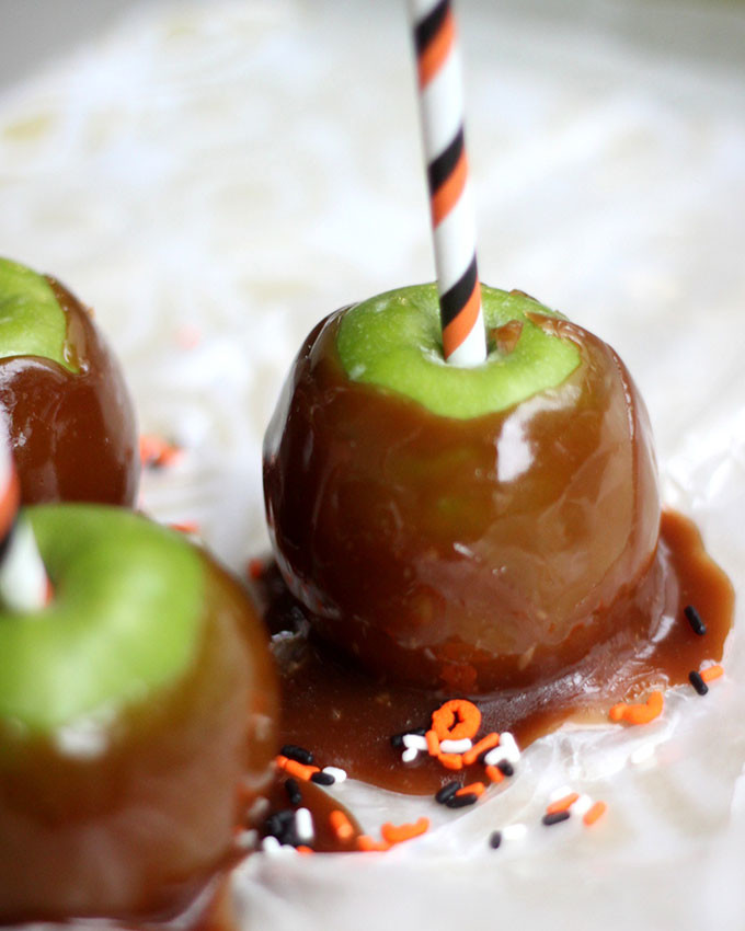 National Caramel Apple Day | Easy Caramel Apples - The Foodie Patootie