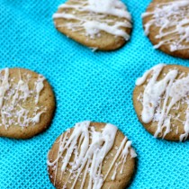 sugar cookie frosting recipe maple flavoring