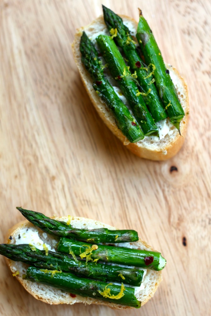 Asparagus and Goat Cheese Crostini