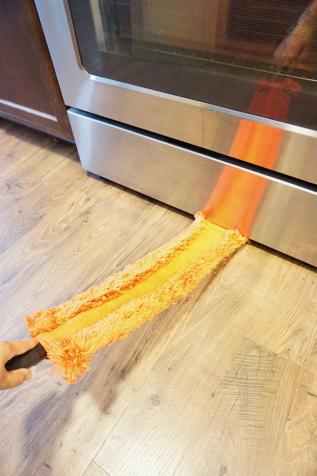 under appliance duster by OXO