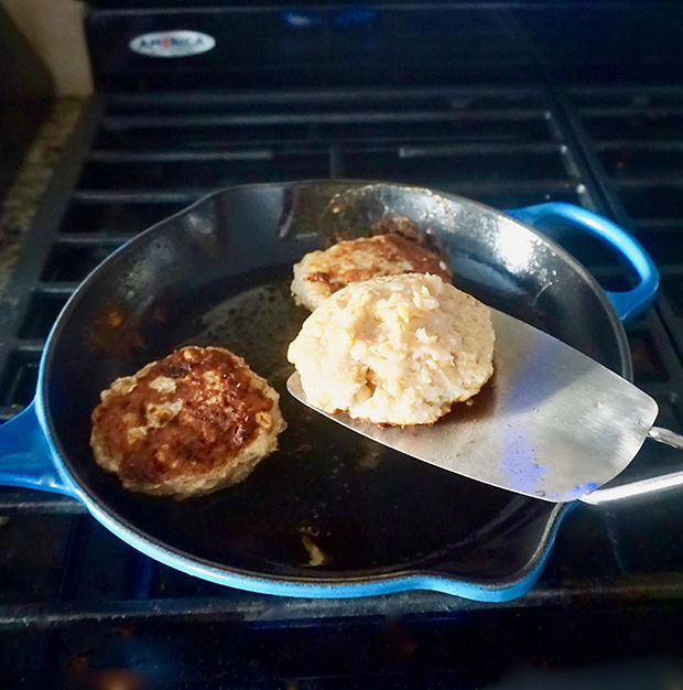 Turkey and Chickpea burgers patty